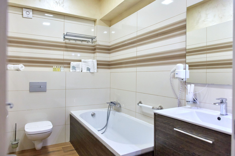 Bathroom 3, Apartamente Promenada, Constanta