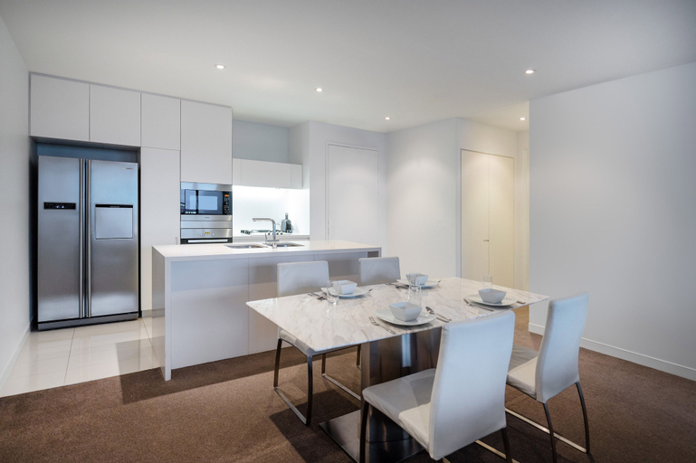 Dining Room 15
