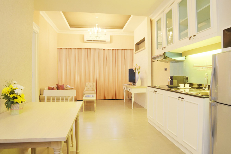 Dining Room 12