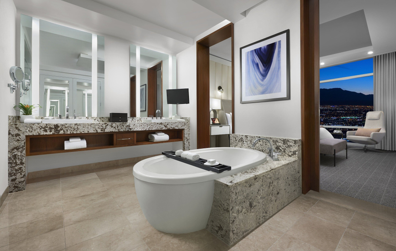 Bathroom 5, ARIA Sky Suites, Clark