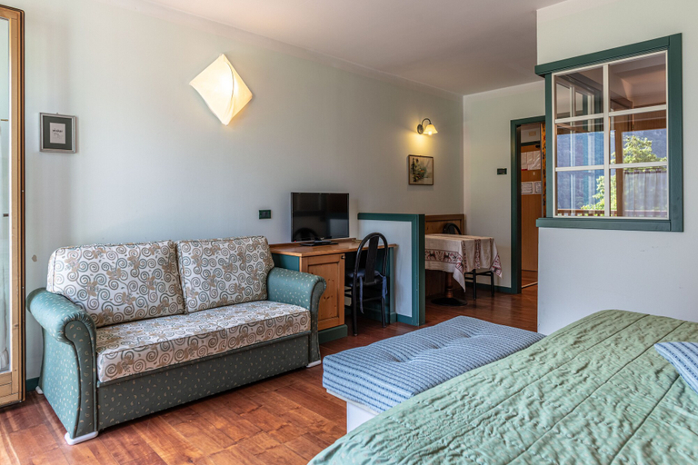 Bedroom 2, Club Hotel Lago di Tenno, Trento