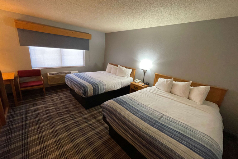 Bedroom 24