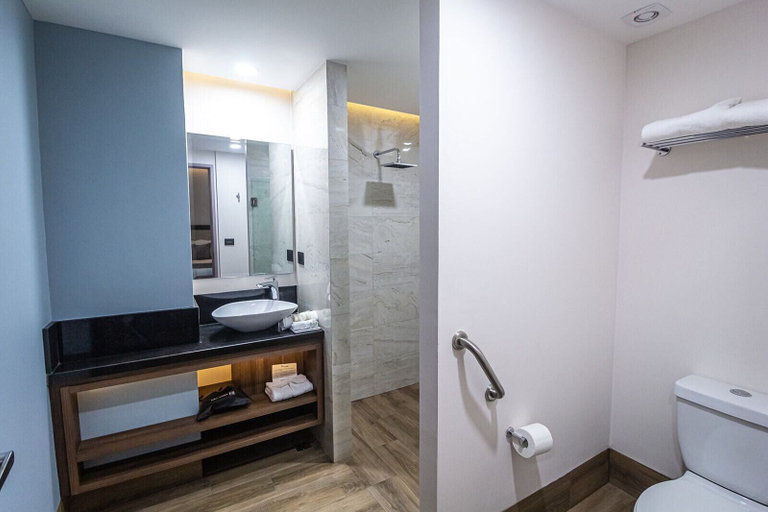 Bathroom 3, Hoteles Piedra Alta by De Los Perez, San Andrés Tuxtla