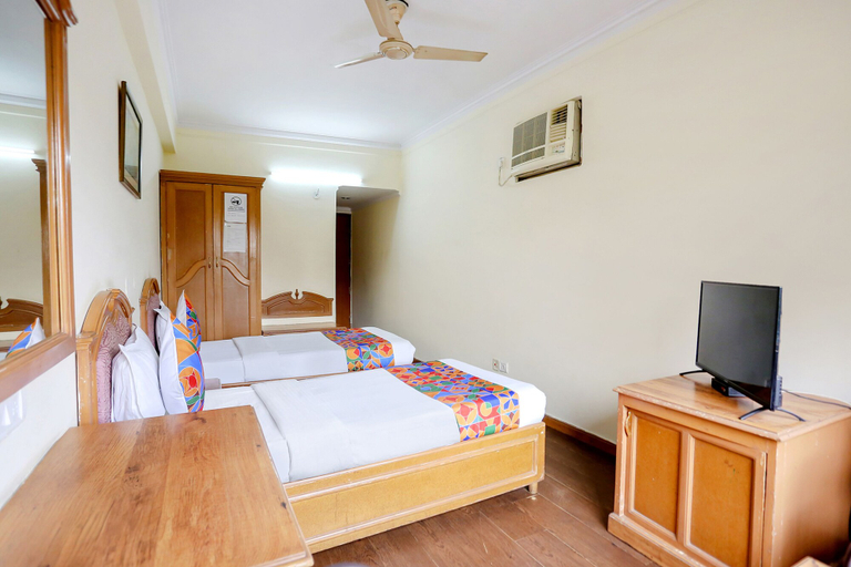 Bedroom 4, FabHotel Altus - DLF CyberHub, Gurugram, Gurgaon