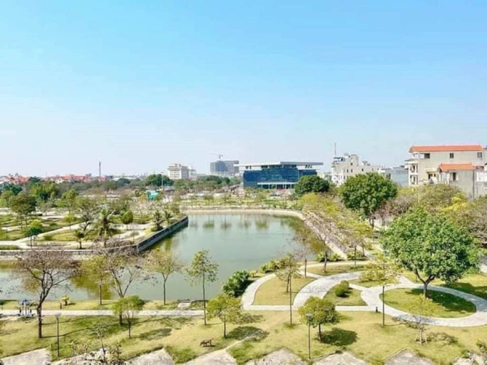 Others 5, Nha Nghi Huong Tra, Bình Thủy