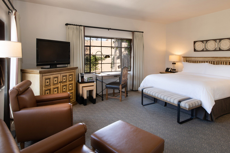 Bedroom 3, La Posada de Santa Fe, A Tribute Portfolio Resort & Spa by Marriott, Santa Fe