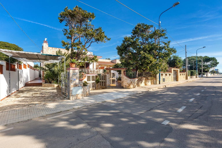 Property grounds 4, 3215 Villa Serenè - Appartamento B by Barbarhouse, Lecce