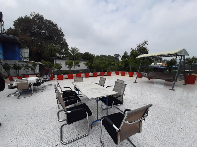 Food & Drinks 5, Hotel Aradhana Mount Abu, Sirohi