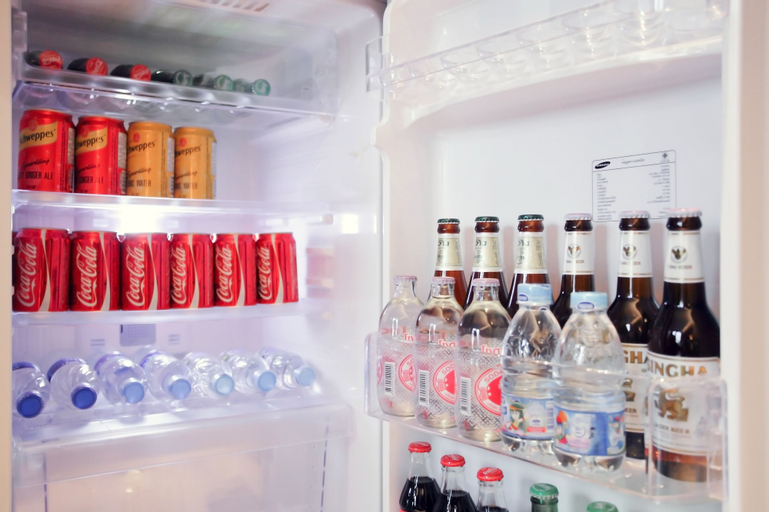Food & Drinks