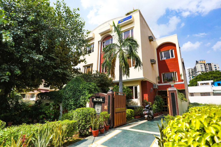 Exterior & Views 2, FabHotel Altus - DLF CyberHub, Gurugram, Gurgaon