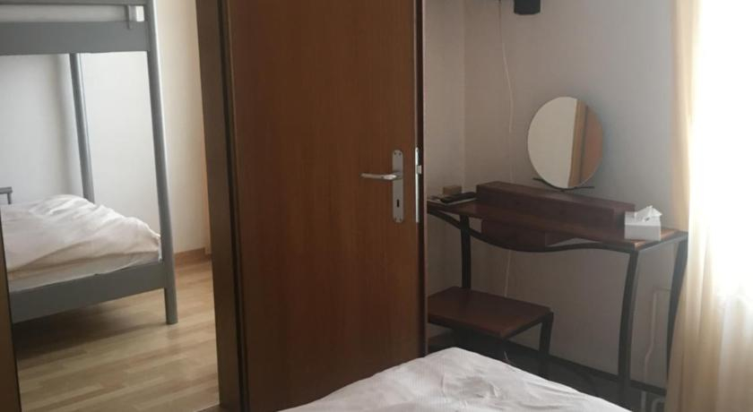 Bedroom, Hotel de la Gare, Jura-North Vaudois