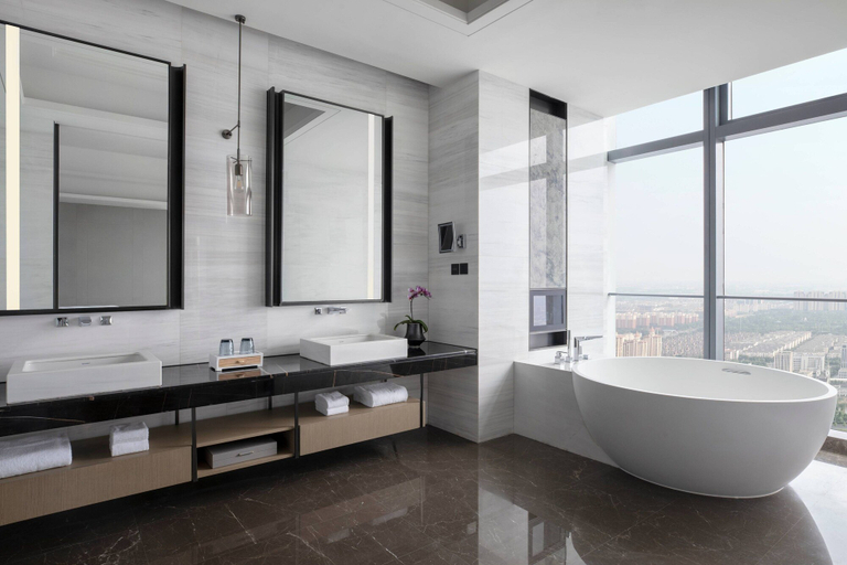 Bathroom 5, Zhangjiagang Marriott Hotel, Suzhou