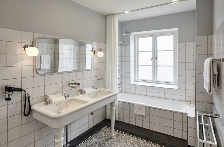 Bathroom 4, Hotel Randers, Randers