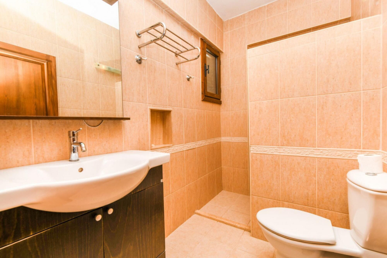Room 5, Duplex House With Shared Pool Near Beach in Kalkan, Kaş