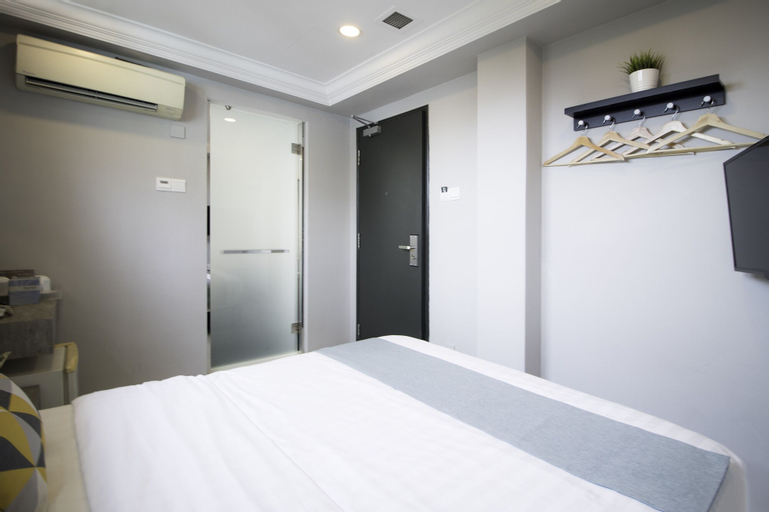 Bedroom 13