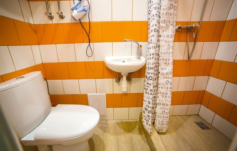 Bathroom 3, Smart Apartment Chornovola 21a, L'vivs'ka