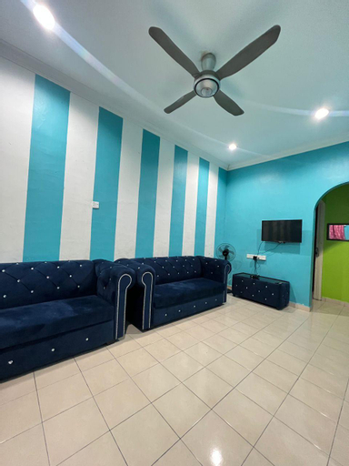 Bedroom 5, Noor Homestay Oren, Perlis