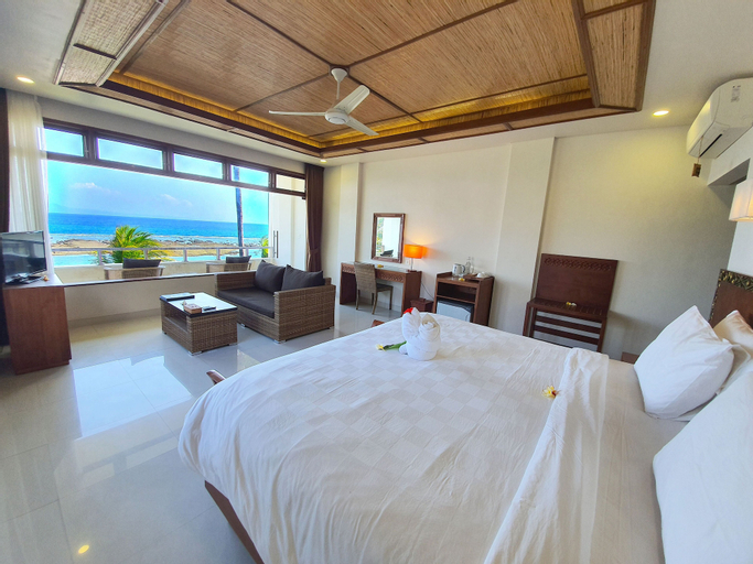 Bedroom 13