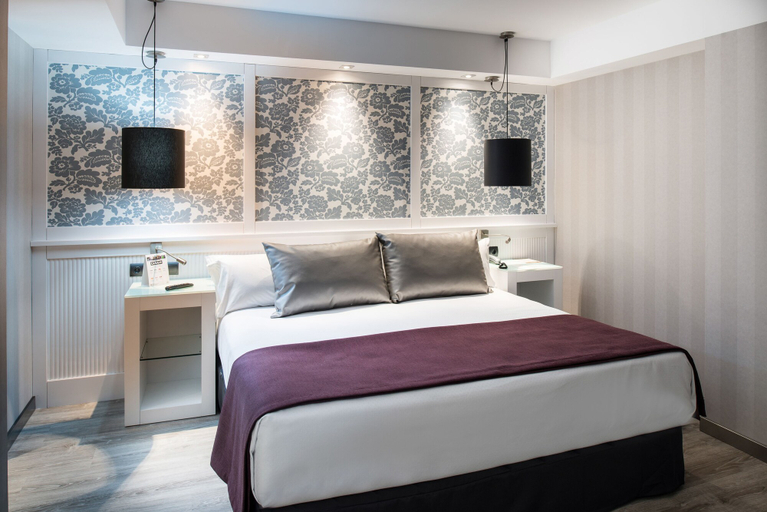 Bedroom 4, Catalonia Roma, Barcelona