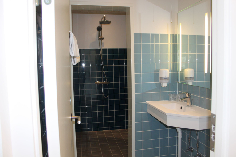 Bathroom 4, Filskov Kro, Billund