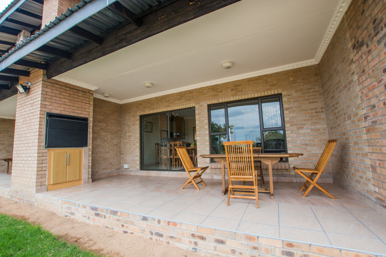 Others 3, HoyoHoyo Acorns Lodge, Mopani