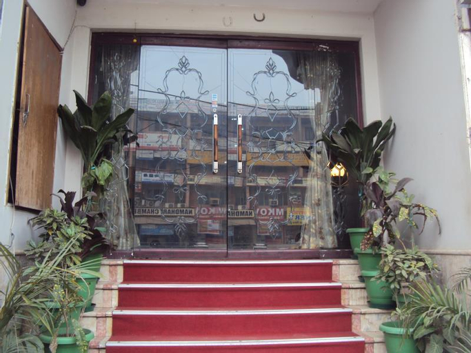 Exterior & Views 2, Hotel Ashoka International, West