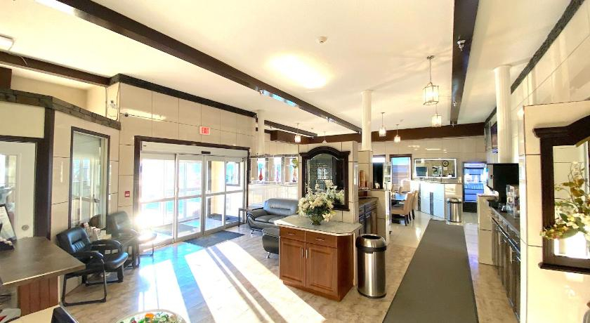 Public Area 2, High Point Inn & Suites Peace River, Division No. 19