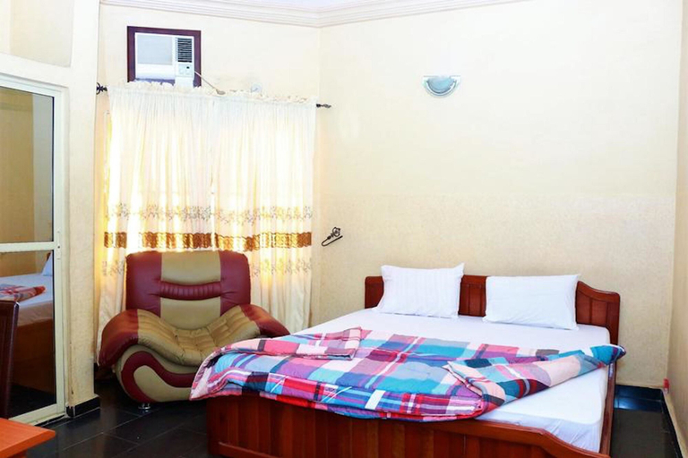 Bedroom 2, Emrosy Hotels, Uyo