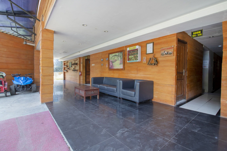 Others 4, Collection O Bwalk Hotel Malang, Malang