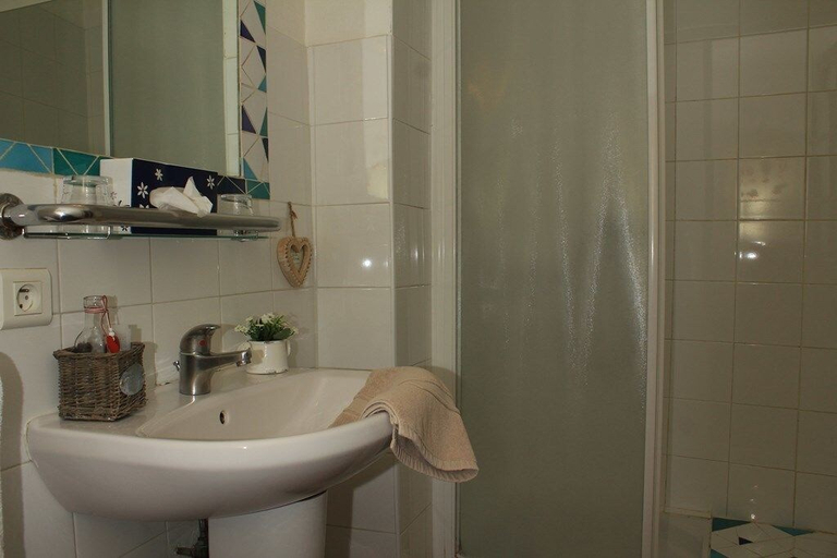 Bathroom, L'Escalo, Alpes-de-Haute-Provence