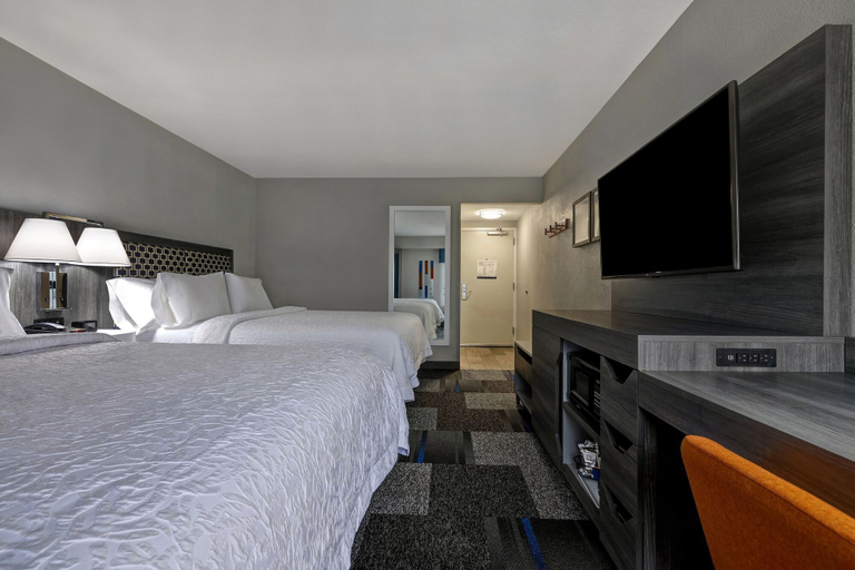 Bedroom 4, Hampton Inn San Antonio-Downtown (River Walk), Bexar