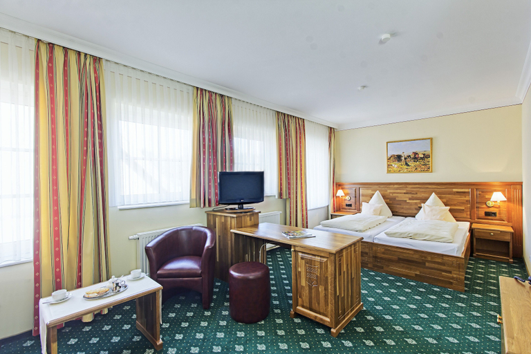 Bedroom 2, Gut Düneburg, Emsland