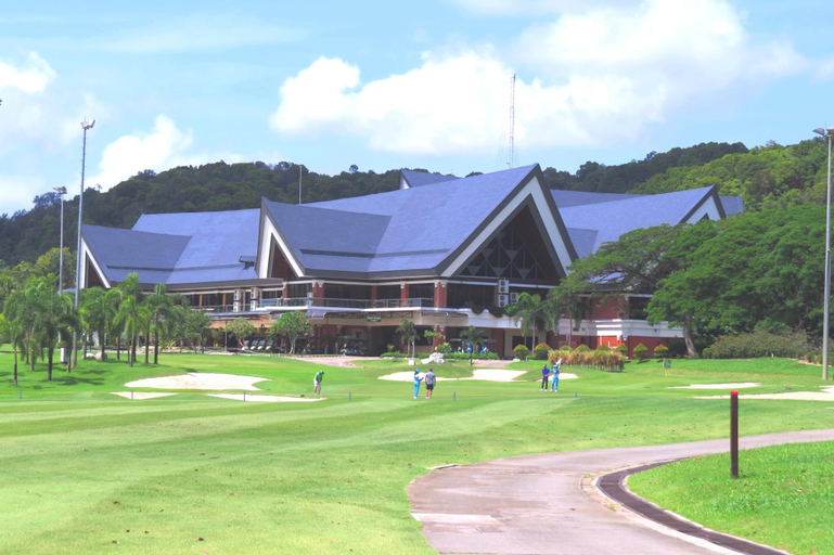 Exterior & Views 1, Southlinks Country Club Hotel, Batam