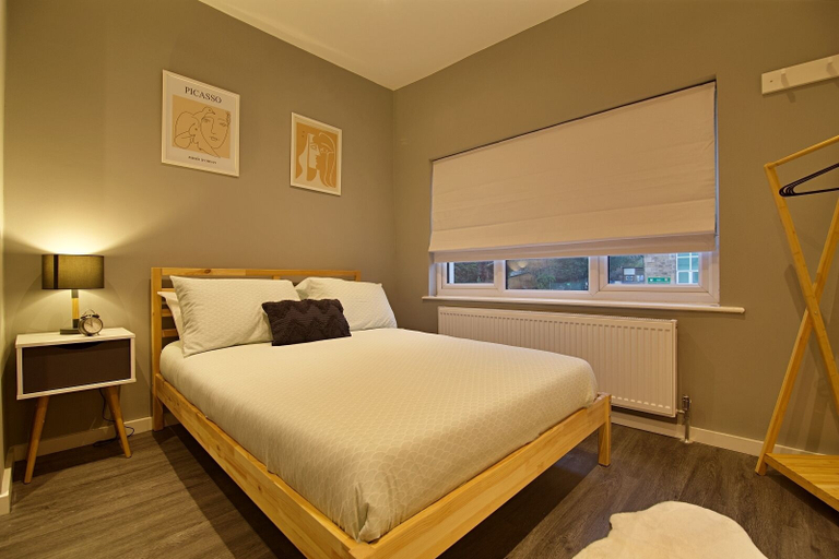 Bedroom 1, Bellerose 6, Lancashire