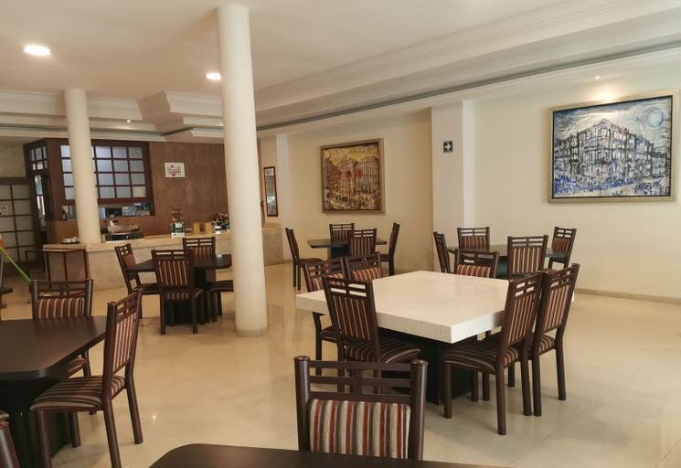 Food & Drinks 4, Hotel Savoy Express, Torreón