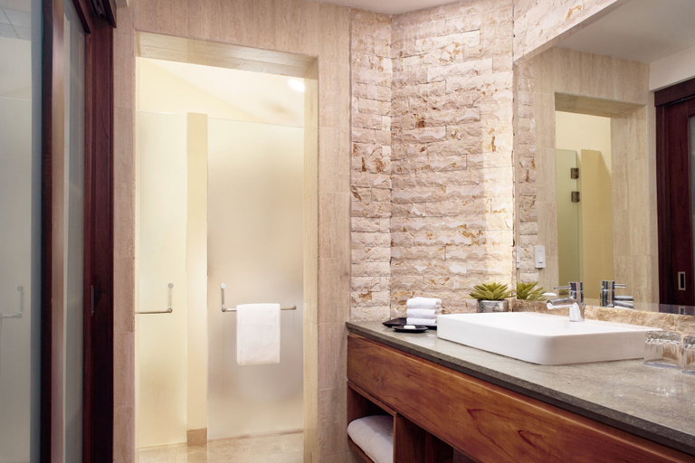 Bathroom 5, The Westin Reserva Conchal, an All-Inclusive Golf Resort & Spa, Santa Cruz