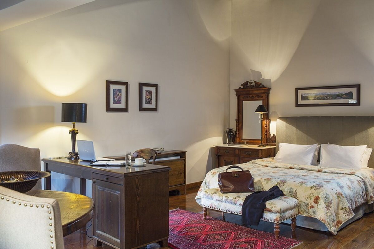 Bedroom 3, Archontiko Kaltezioti, Peloponnese