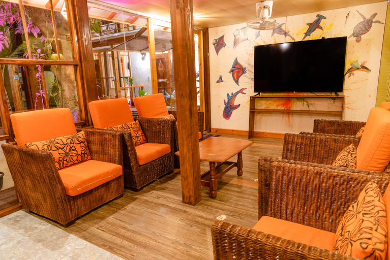 Public Area 3, Dhamana Beach
