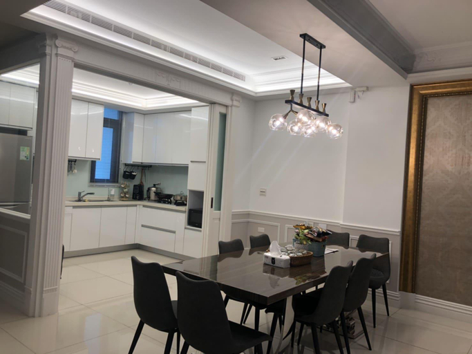 Food & Drinks 5, 82 Hostel, Chiayi City