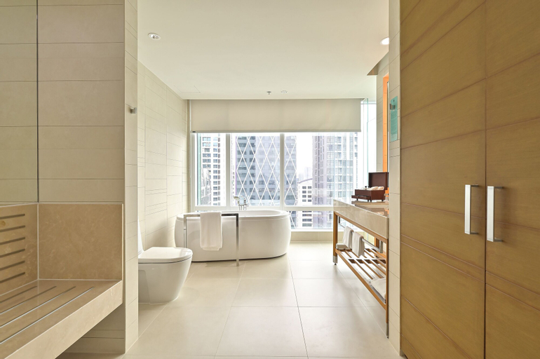Bedroom 24