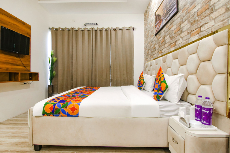 Bedroom 3, FabHotel Sky Lark Farm, Ludhiana