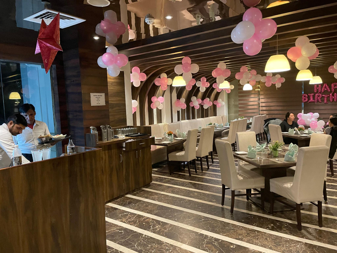 Food & Drinks 4, Hotel Orange, Agra