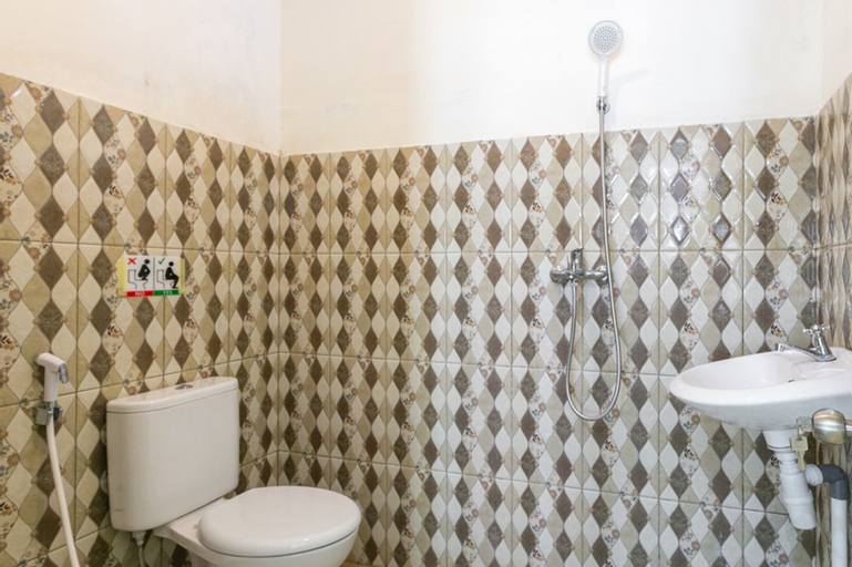 Bathroom 4