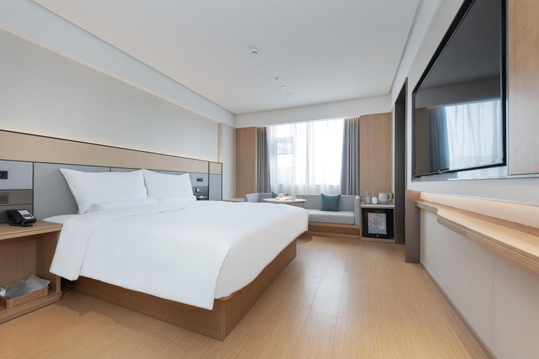 Bedroom 3, Ji Hotel Wuhan Yellow Crane Tower Shouyi Road, Wuhan