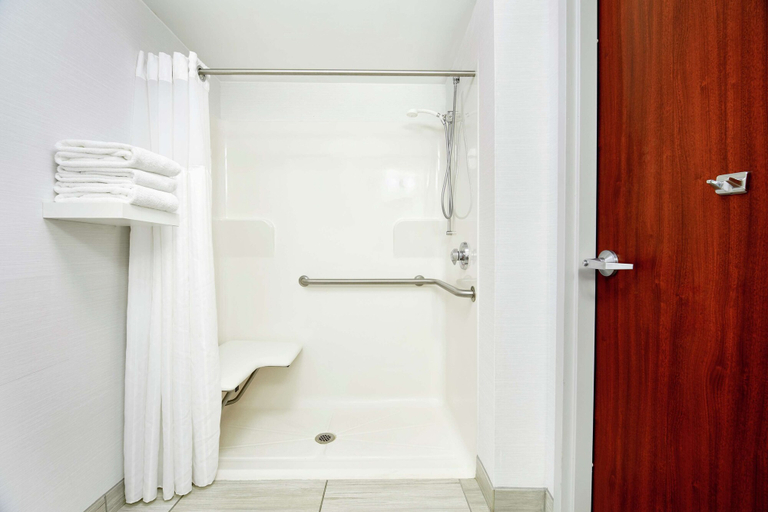 Bathroom 4, Hilton Garden Inn Columbus/Polaris, Delaware