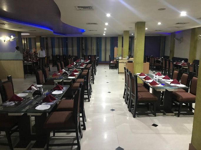 Food & Drinks 3, Hotel Minakshi International, Muzaffarpur