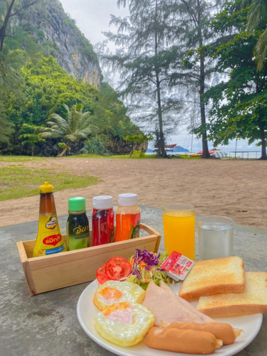 Food & Drinks 4, Hat yao Seaview Beach Room, Kantrang