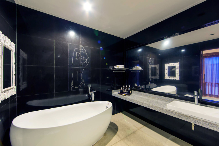 Bedroom 9