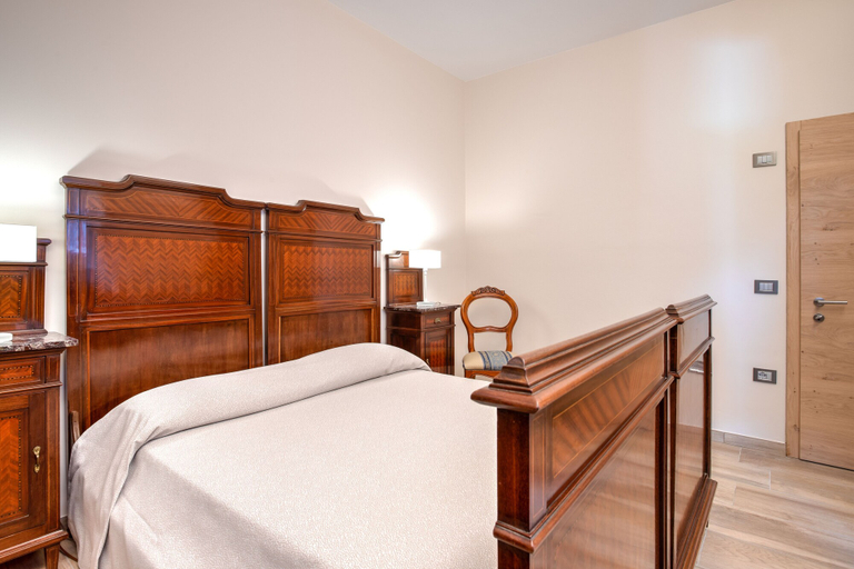 Bedroom 2, Albergo Ristorante Aurora, Trento