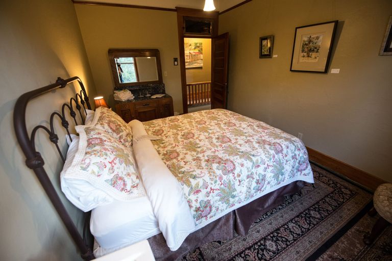 Bedroom 3, Balch Hotel, Wasco